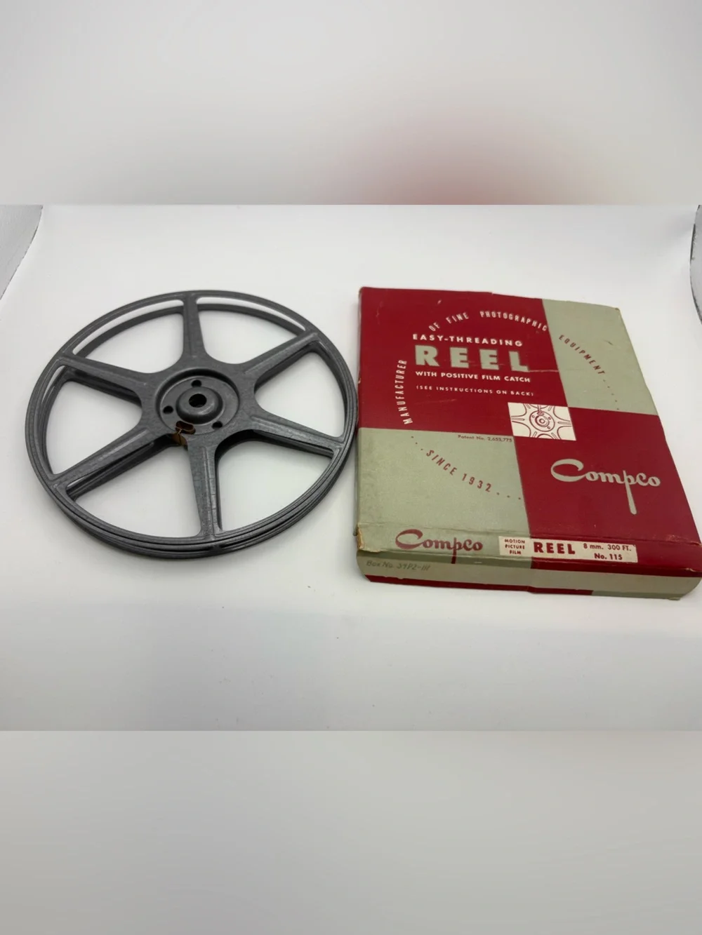 Vintage Compco 8mm Film Empty 300 ft Reel With Case